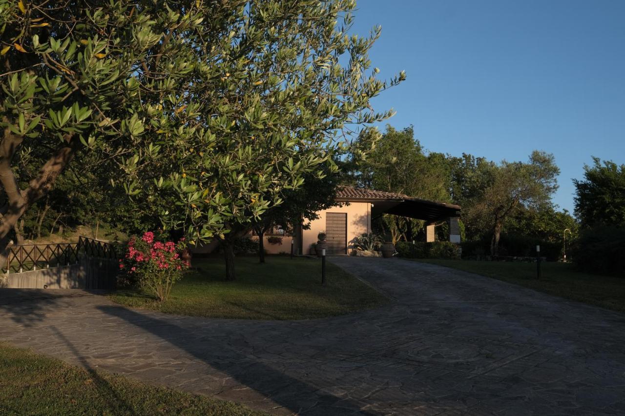 Casa Vacanze Colonnata Gubbio Exterior photo